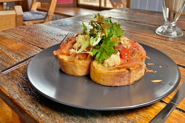 Mary Bruny Cafe-004